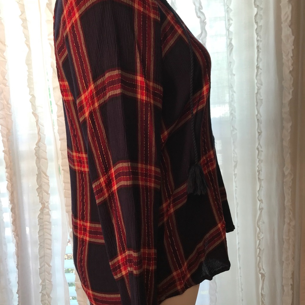 Blouse - Picture 2 of 3